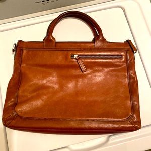 Leather hand\cross body bag